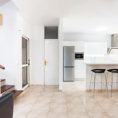 度假居 Home2book Metro Tenerife Adeje, Private Pool