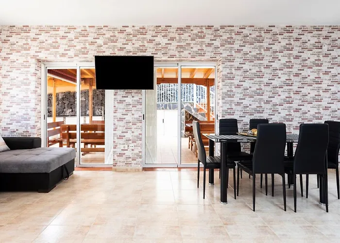 펜션 Home2book Metro Tenerife Adeje, Private Pool *