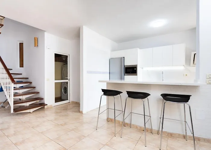 Home2book Metro Tenerife Adeje, Private Pool 아데제