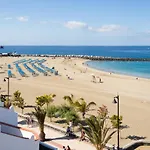 Home2book Metro Tenerife Adeje, Private Pool 펜션 *